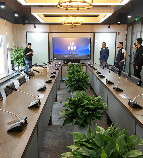 蔚藍世界使用MAXHUB冈本黄色视频